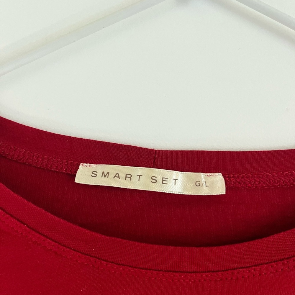 Smart Set Red Long Sleeve Tee - Picture 4 of 5